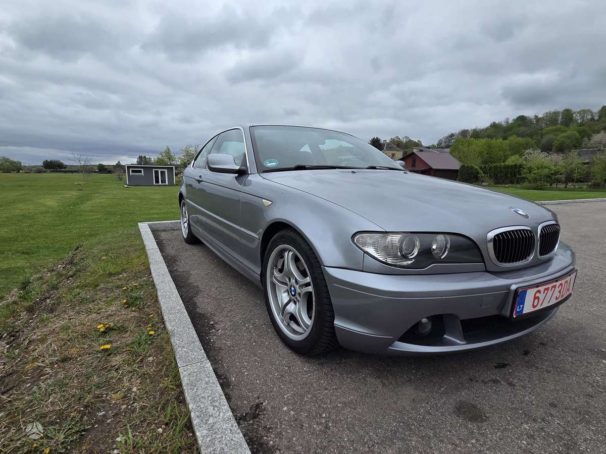 BMW 320, kupė (coupe)