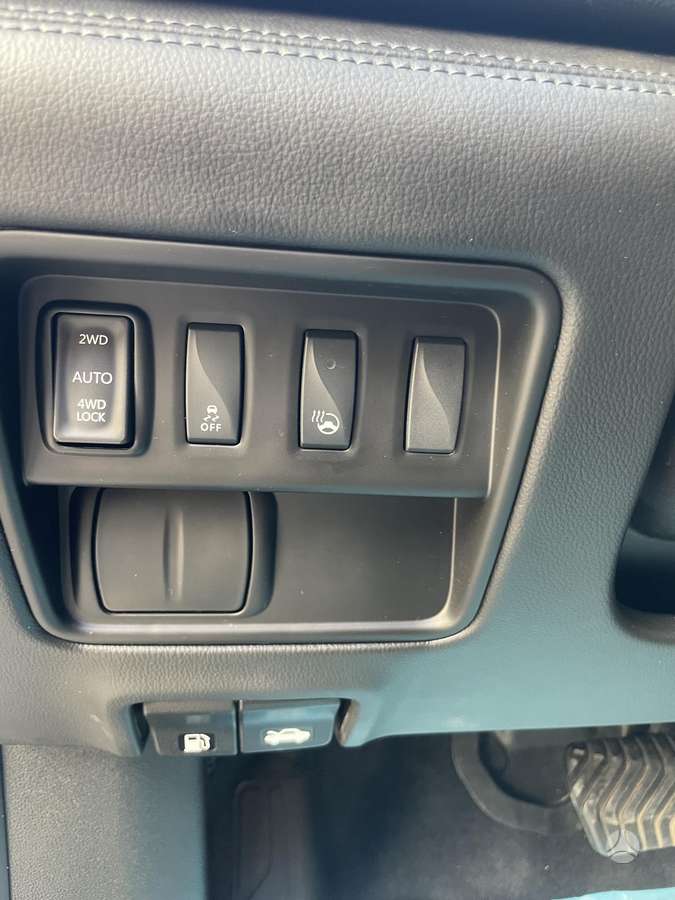 Renault Koleos, 2.0 l., off-road / crossover