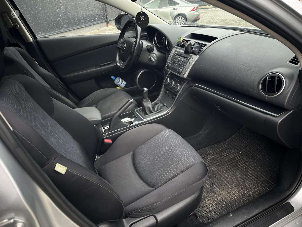 Mazda 6, 2.0 l., wagon
