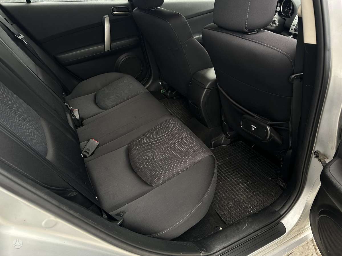 Mazda 6, 2.0 l., universalas