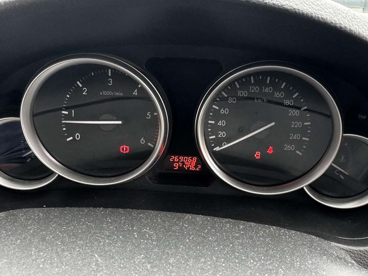 Mazda 6, 2.0 l., universalas