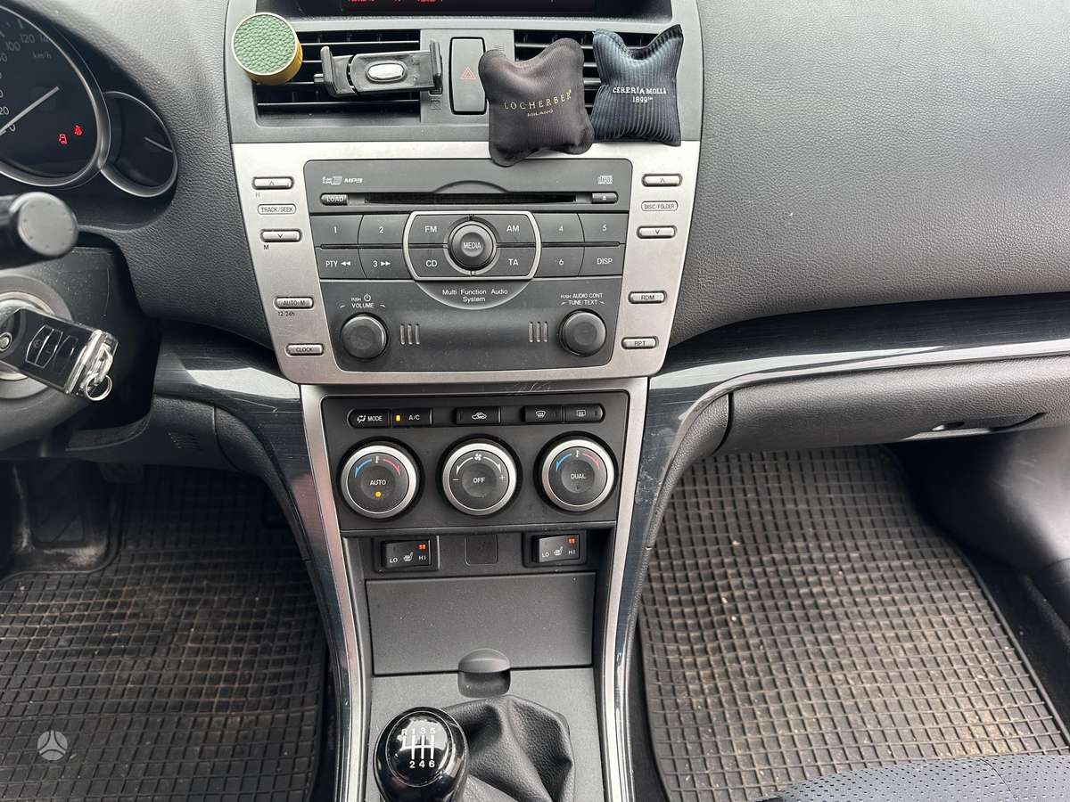 Mazda 6, 2.0 l., wagon