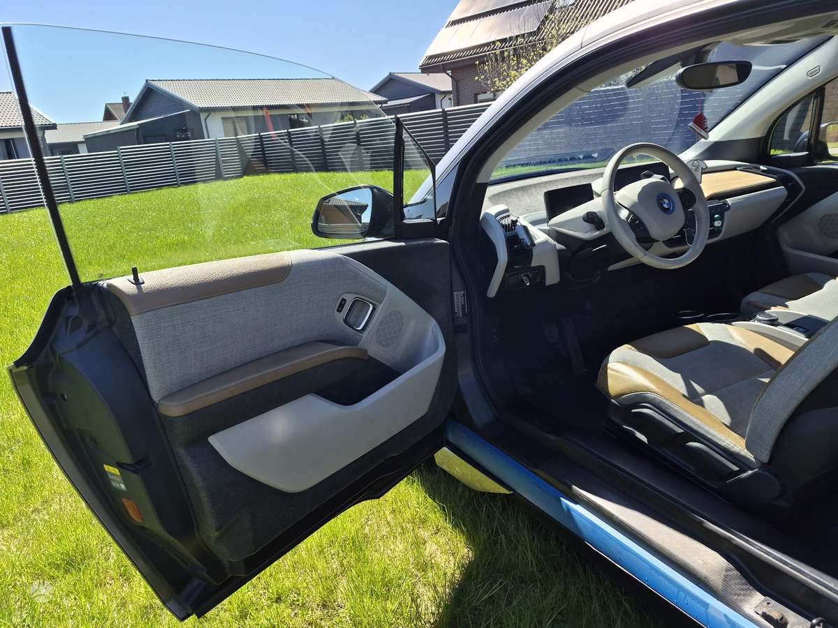 BMW i3, 19 кВт·ч, Хэтчбек