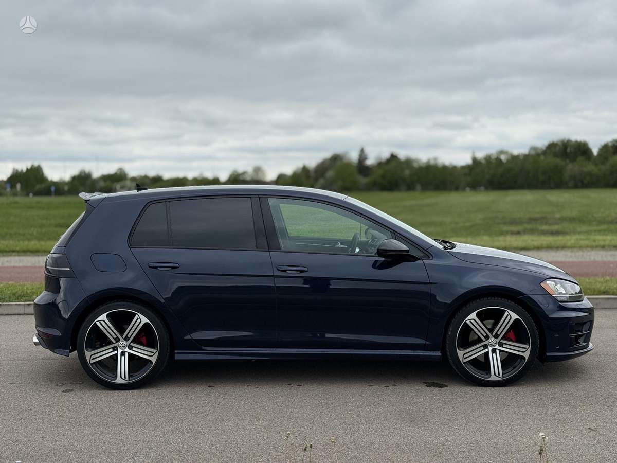Volkswagen Golf, 2.0 l., hatchback