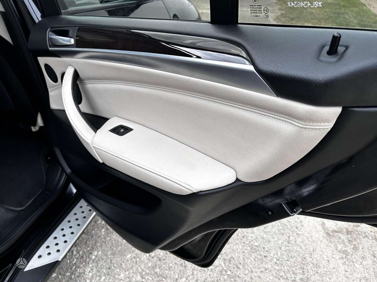 BMW X5, 3.0 l., Внедорожник / Кроссовер