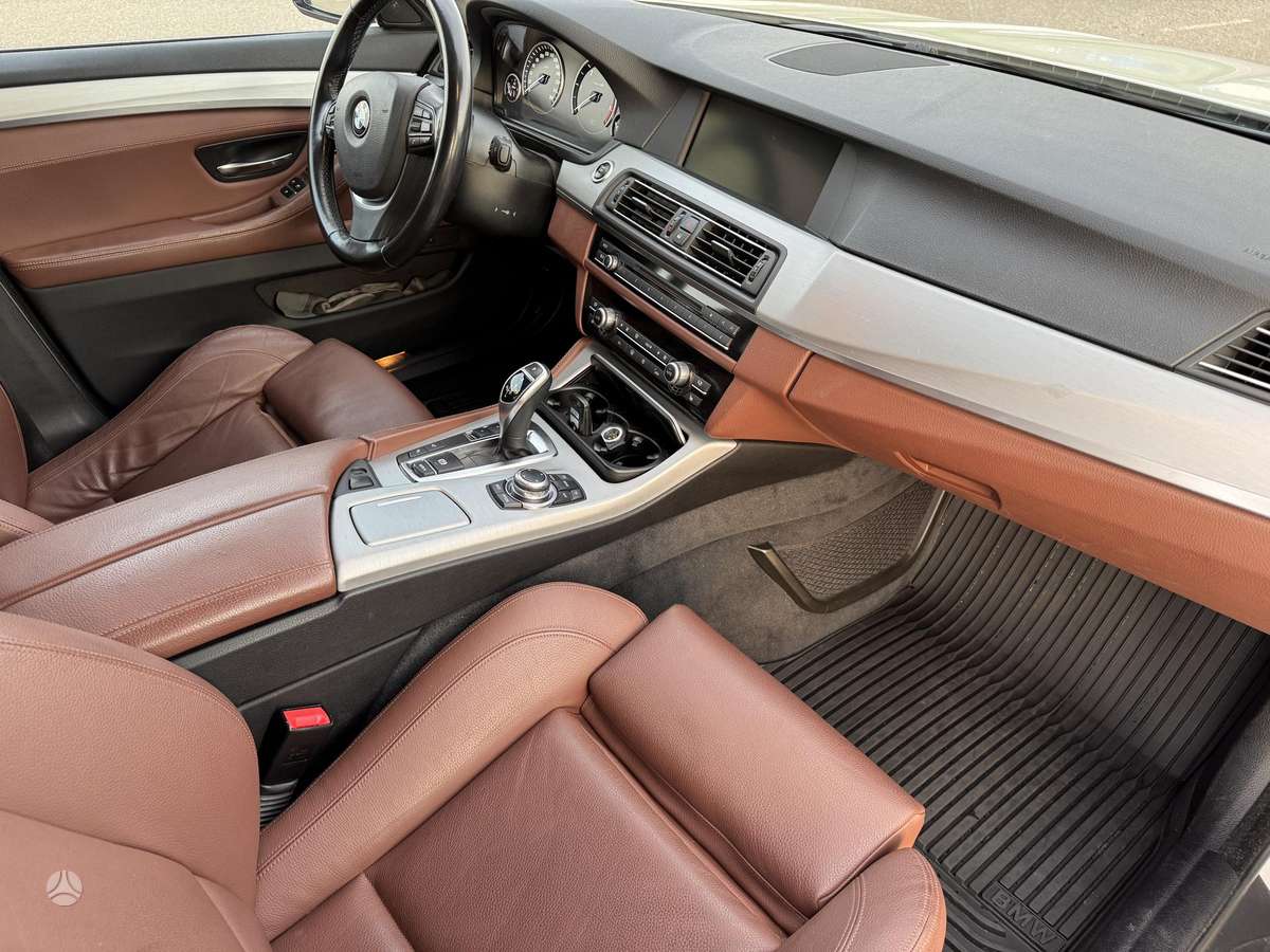 BMW 525, 3.0 l., Универсал