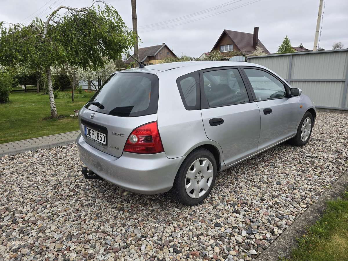 Honda Civic, 1.7 l., hečbekas