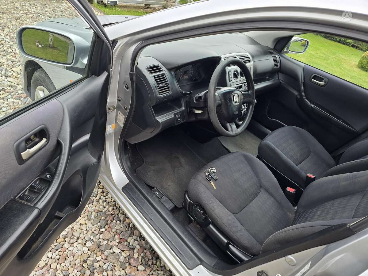 Honda Civic, 1.7 l., hečbekas