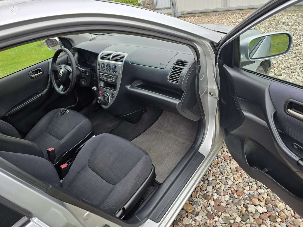 Honda Civic, 1.7 l., hečbekas