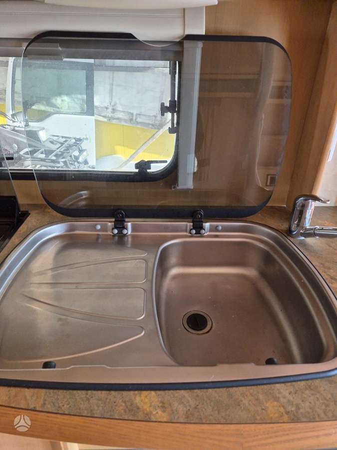 Abbey AVENTURA325, caravans