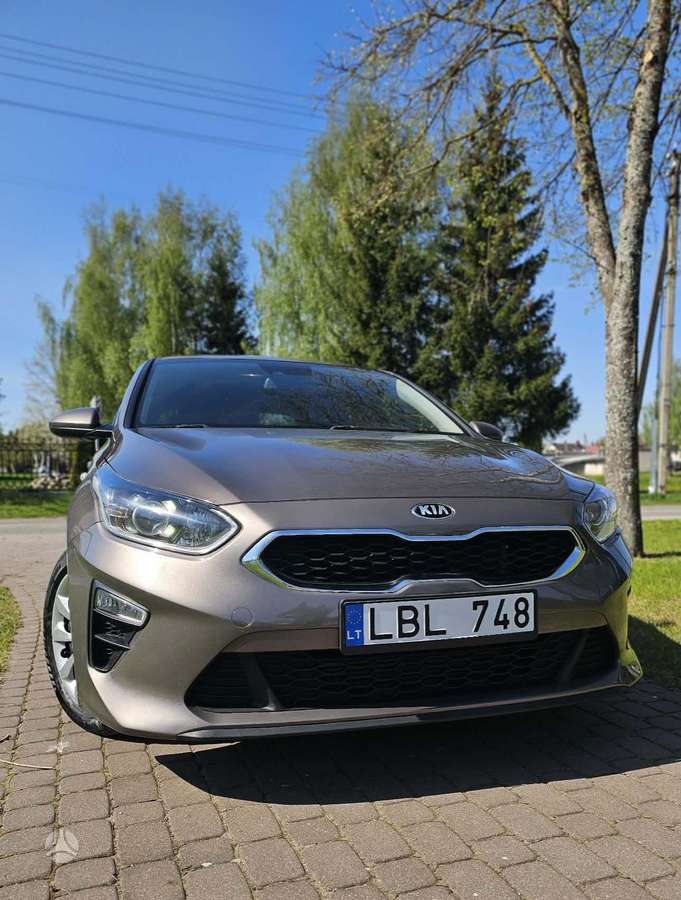 Kia Ceed, 1.4 l., Хэтчбек