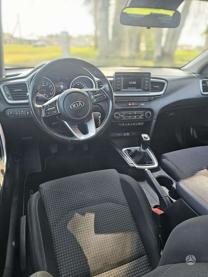 Kia Ceed, 1.4 l., Хэтчбек