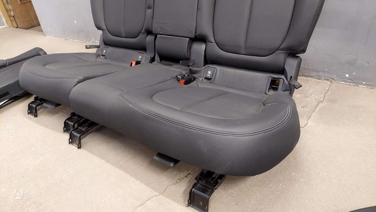 BMW X1 sėdynės