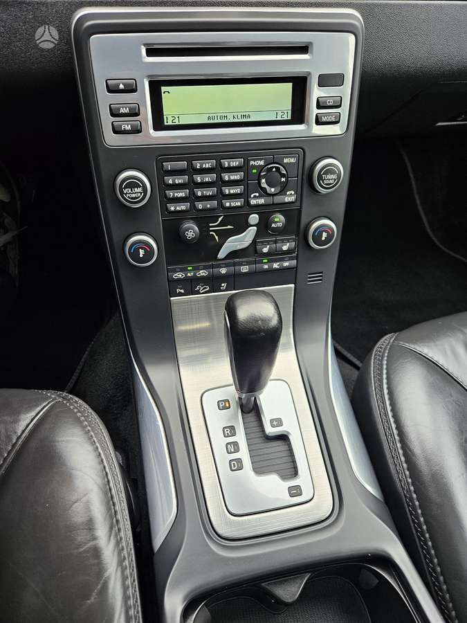 Volvo XC70, 2.4 l., Универсал
