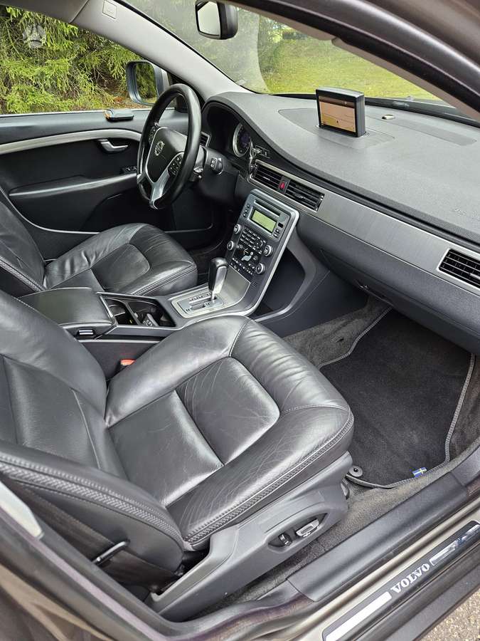 Volvo XC70, 2.4 l., Универсал