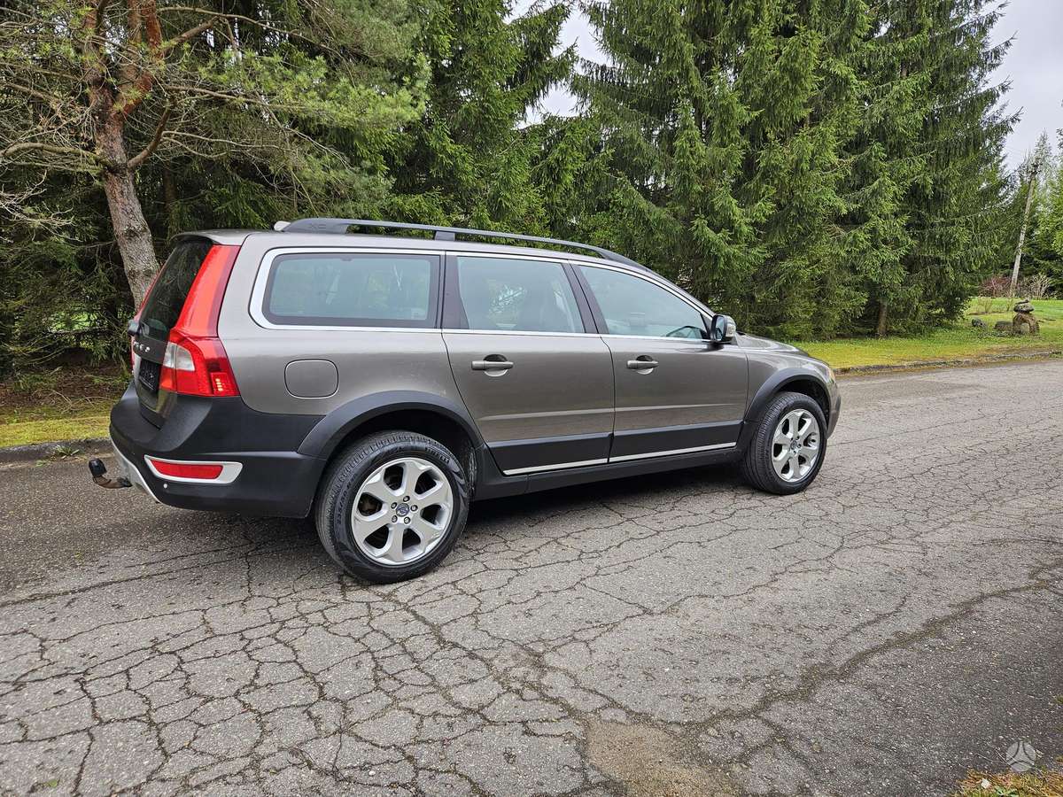 Volvo XC70, 2.4 l., Универсал
