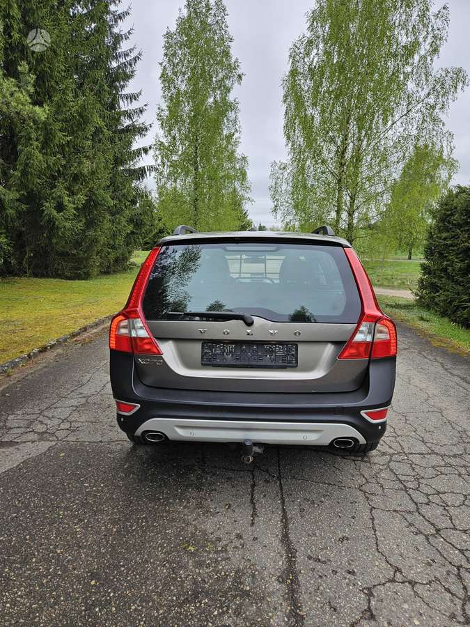 Volvo XC70, 2.4 l., Универсал