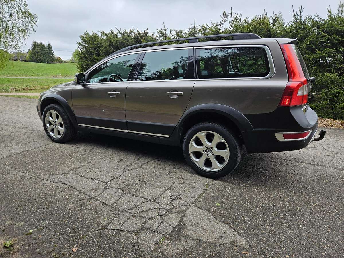 Volvo XC70, 2.4 l., Универсал