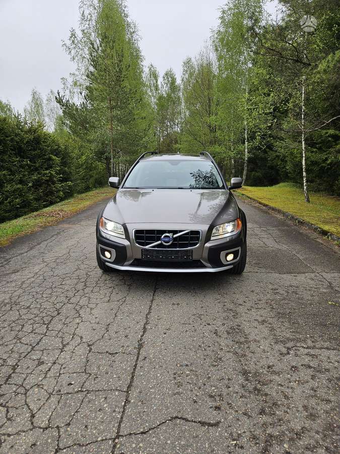 Volvo XC70, 2.4 l., Универсал