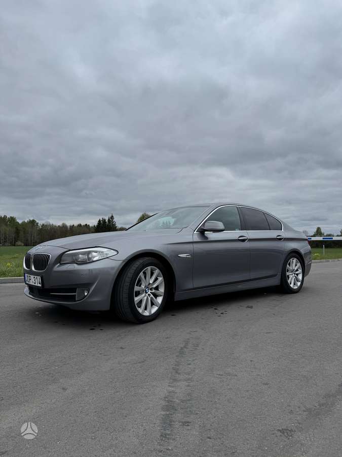 BMW 530, 3.0 l., Седан