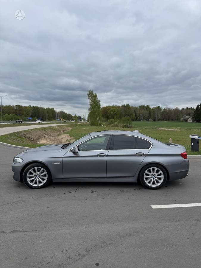 BMW 530, 3.0 l., Седан