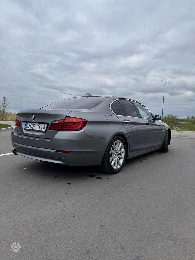 BMW 530, 3.0 l., Седан