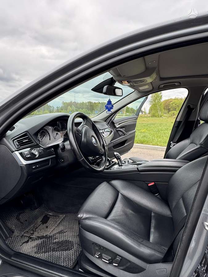 BMW 530, 3.0 l., Седан