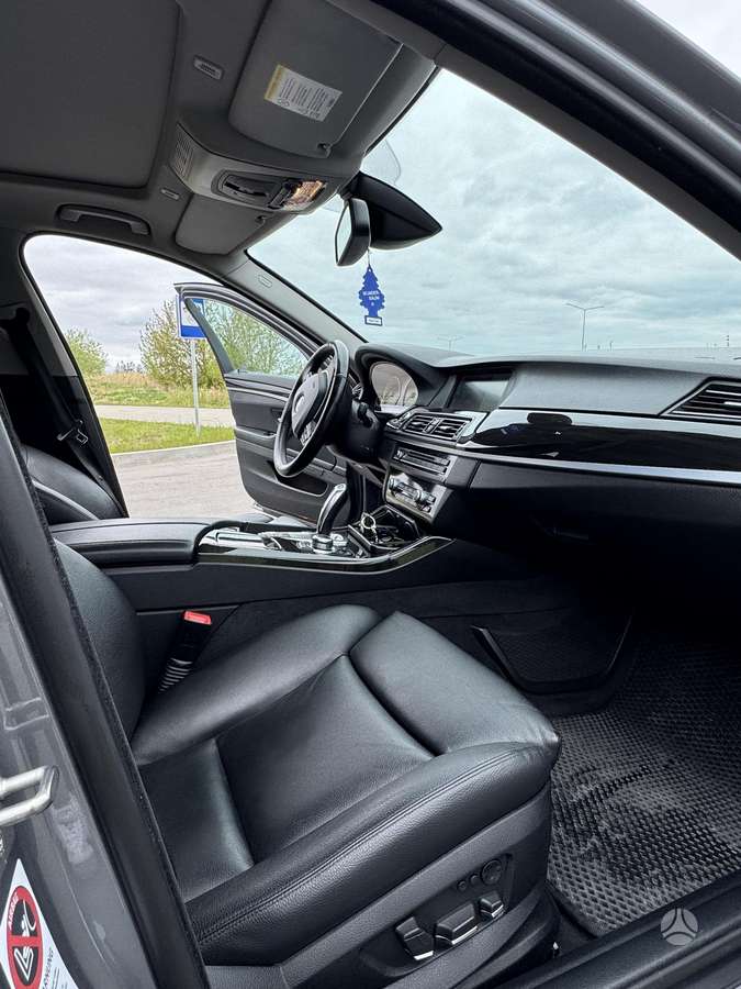 BMW 530, 3.0 l., Седан