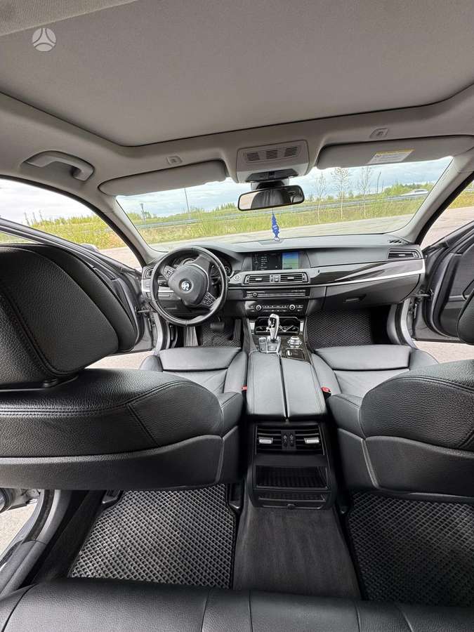 BMW 530, 3.0 l., Седан