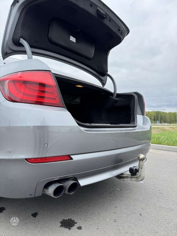 BMW 530, 3.0 l., Седан