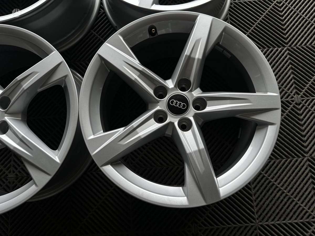 Audi Originalūs Q5, light alloy, R18