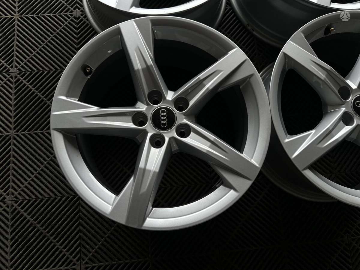 Audi Originalūs Q5, light alloy, R18