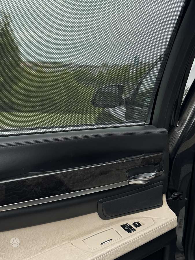 BMW 740, 3.0 l., Седан