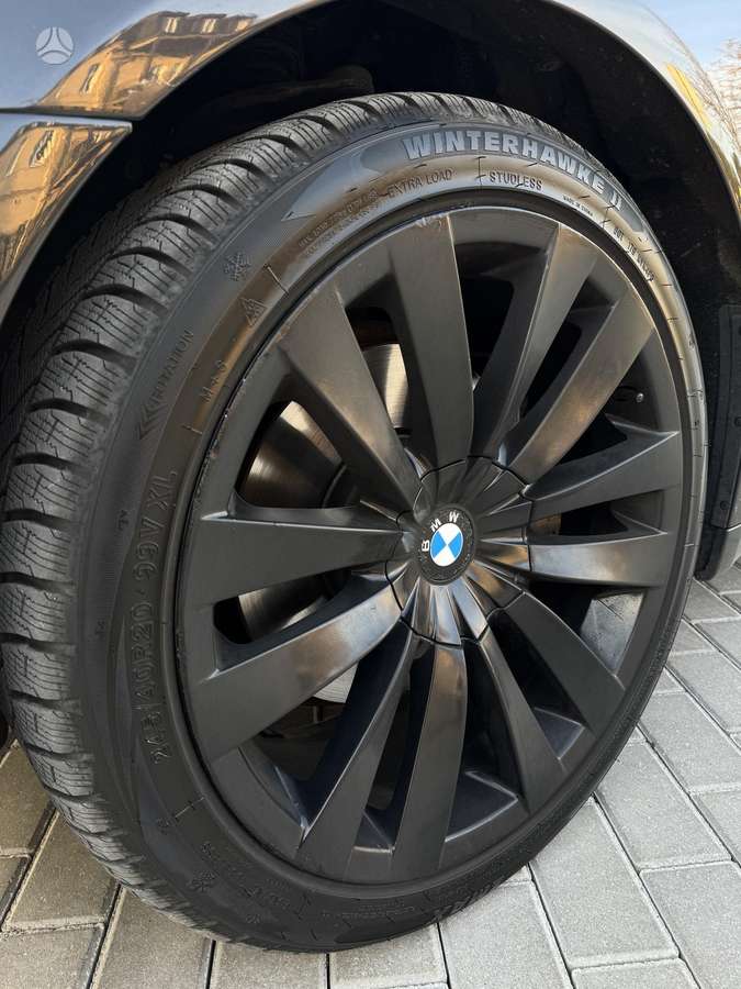 BMW 740, 3.0 l., Седан