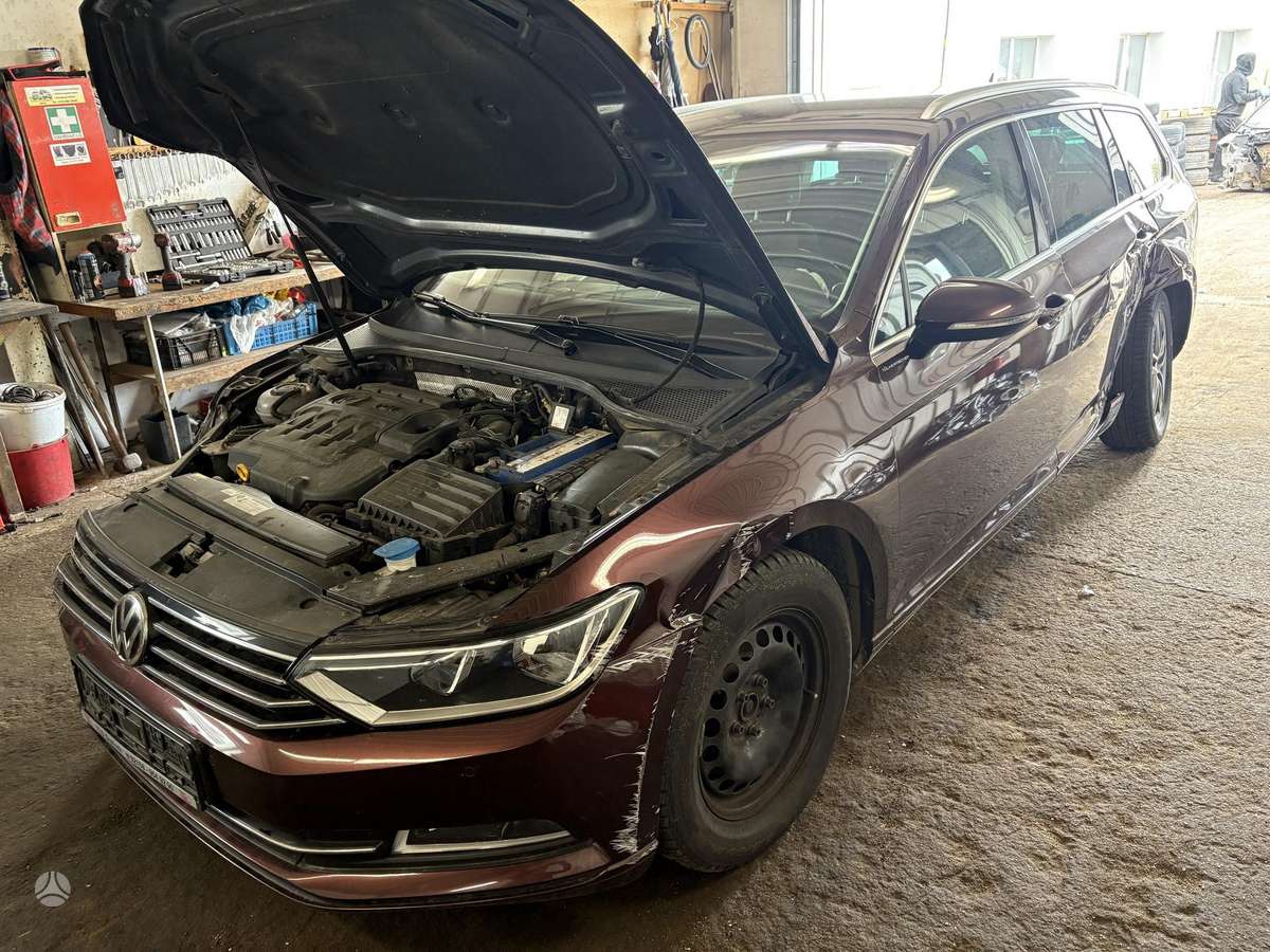 Volkswagen Passat 37068366700