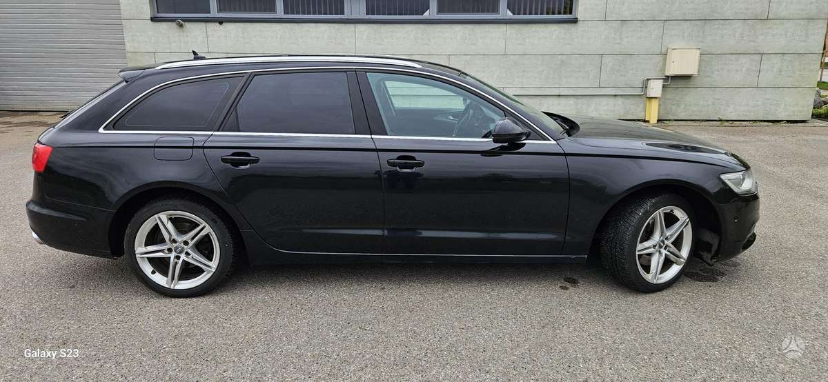 Audi A6, 3.0 l., universalas