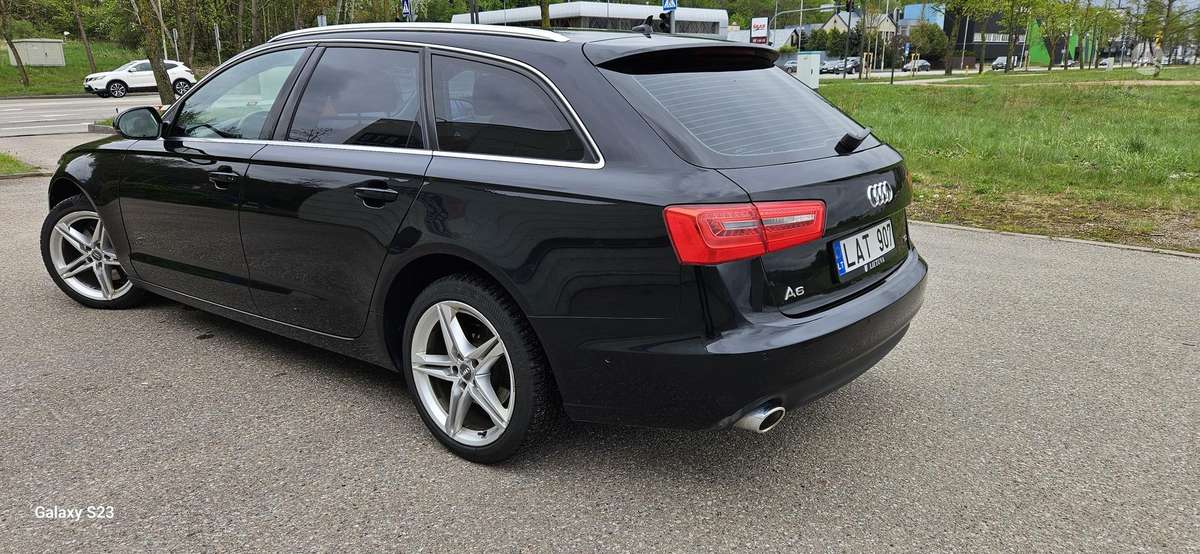 Audi A6, 3.0 l., universalas