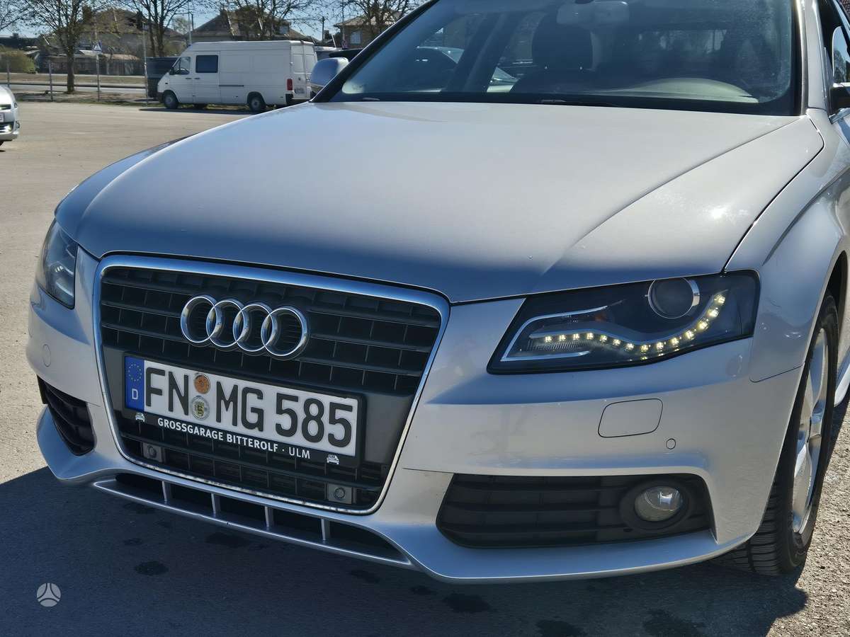 Audi A4, 1.8 l., universalas