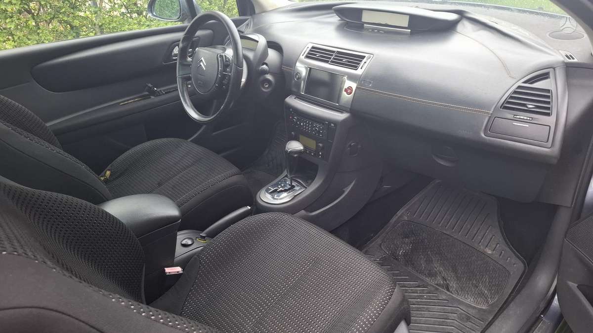 Citroen C4, 1.6 l., Хэтчбек
