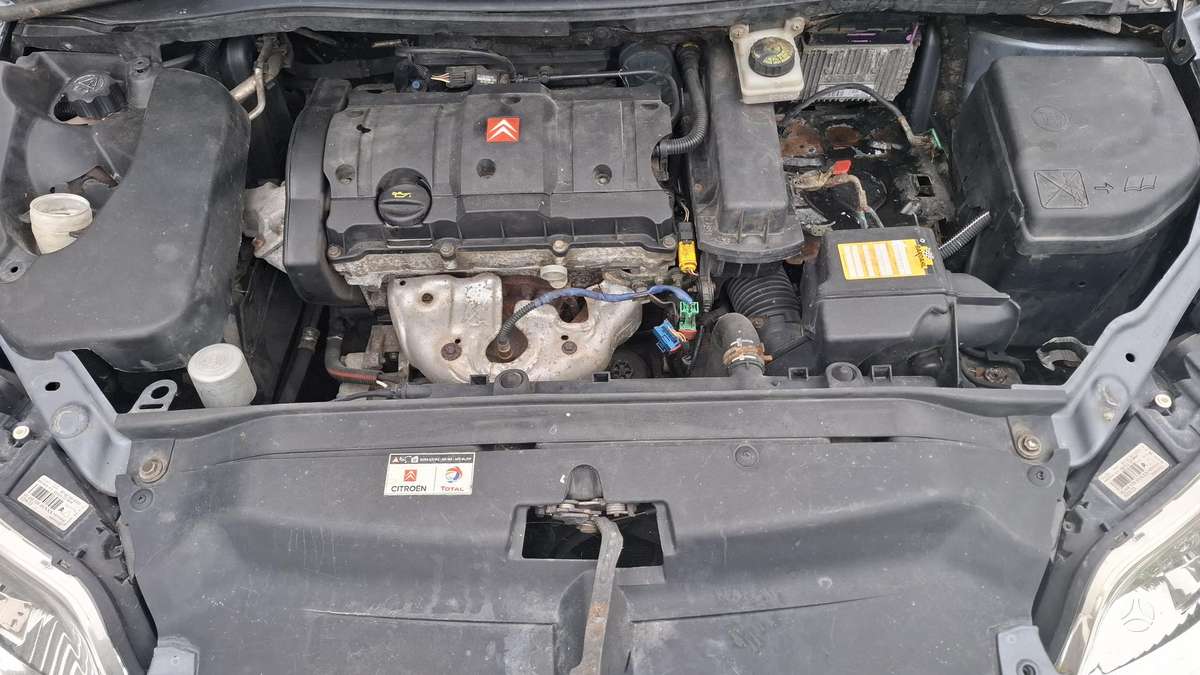 Citroen C4, 1.6 l., Хэтчбек