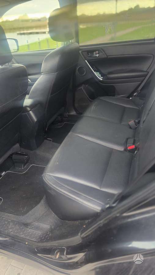 Subaru Forester, 2.0 l., Внедорожник / Кроссовер
