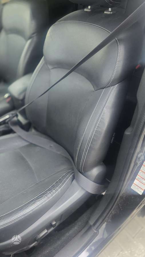 Subaru Forester, 2.0 l., Внедорожник / Кроссовер