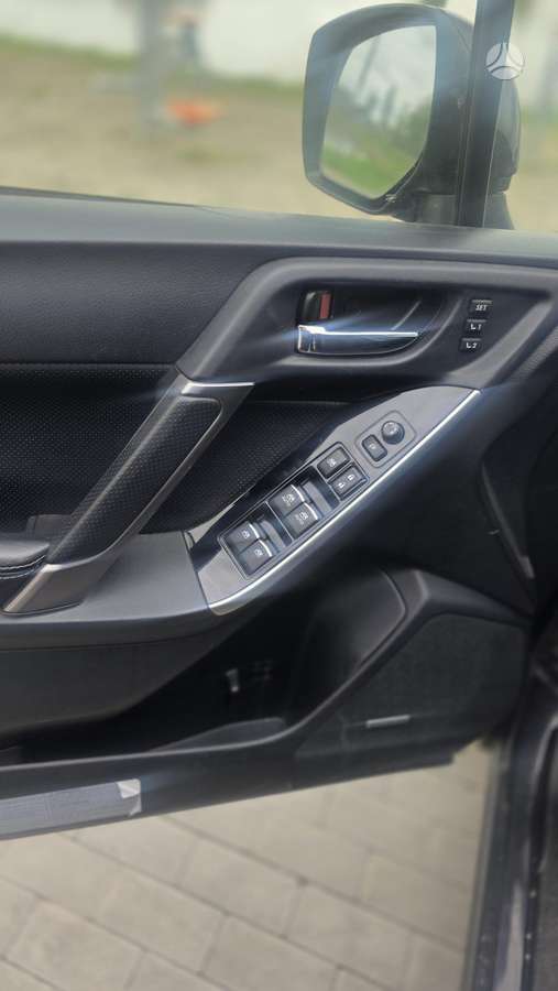 Subaru Forester, 2.0 l., Внедорожник / Кроссовер