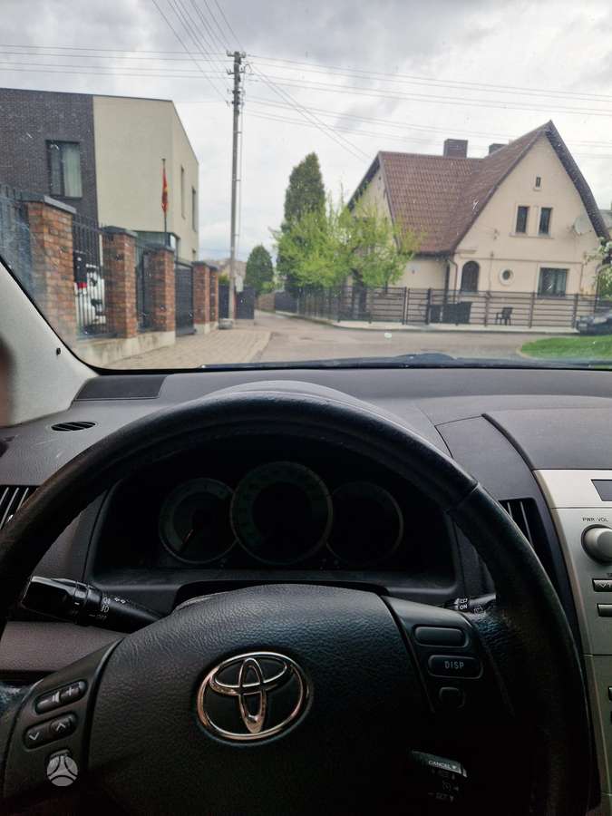 Toyota Corolla Verso, 2.0 l., Минивэн