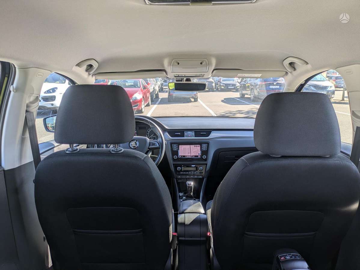 Skoda Rapid, 1.0 l., hatchback