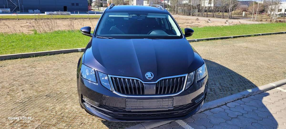 Škoda Octavia - 10