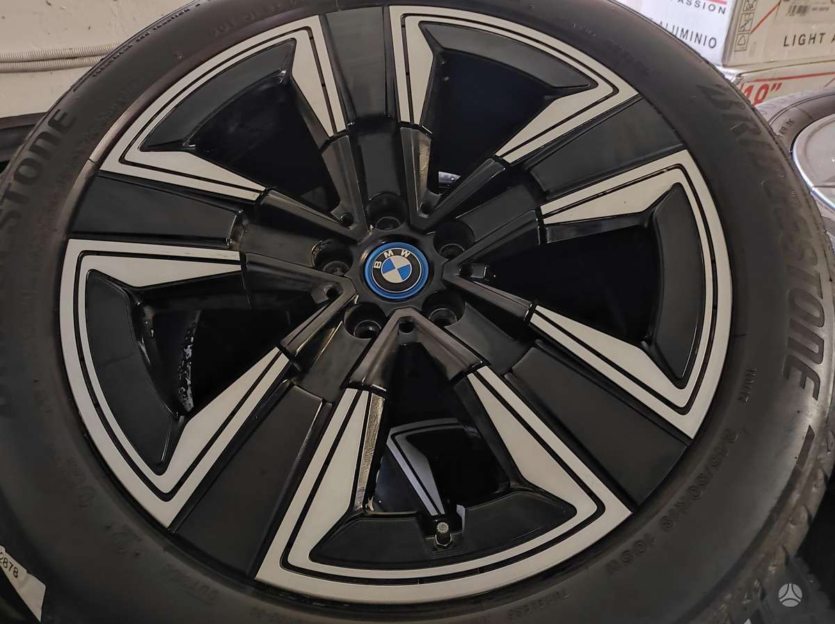 BMW G-klase, lengvojo lydinio, R19