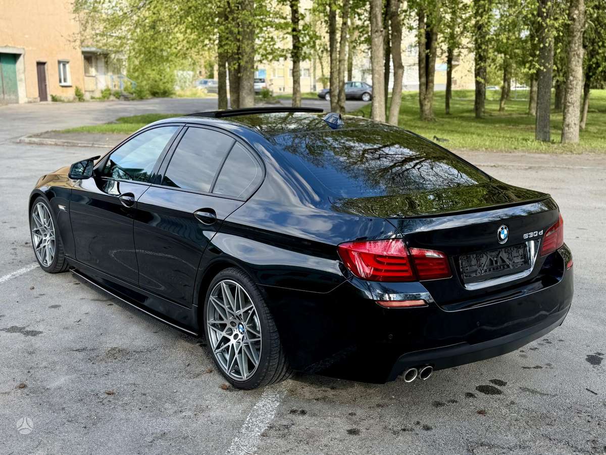 BMW 530, sedanas