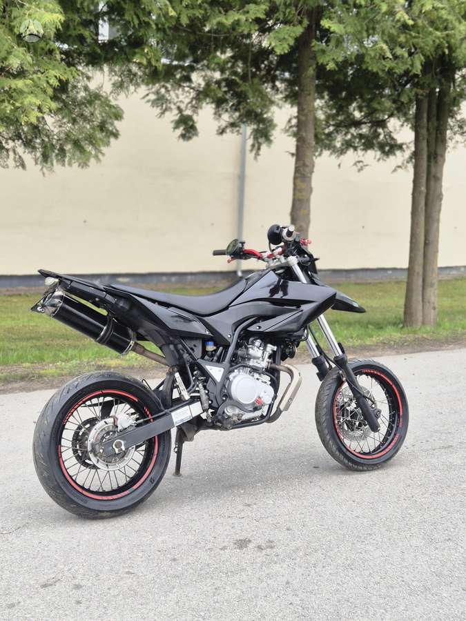 Yamaha WR 125X 125cc, supermoto