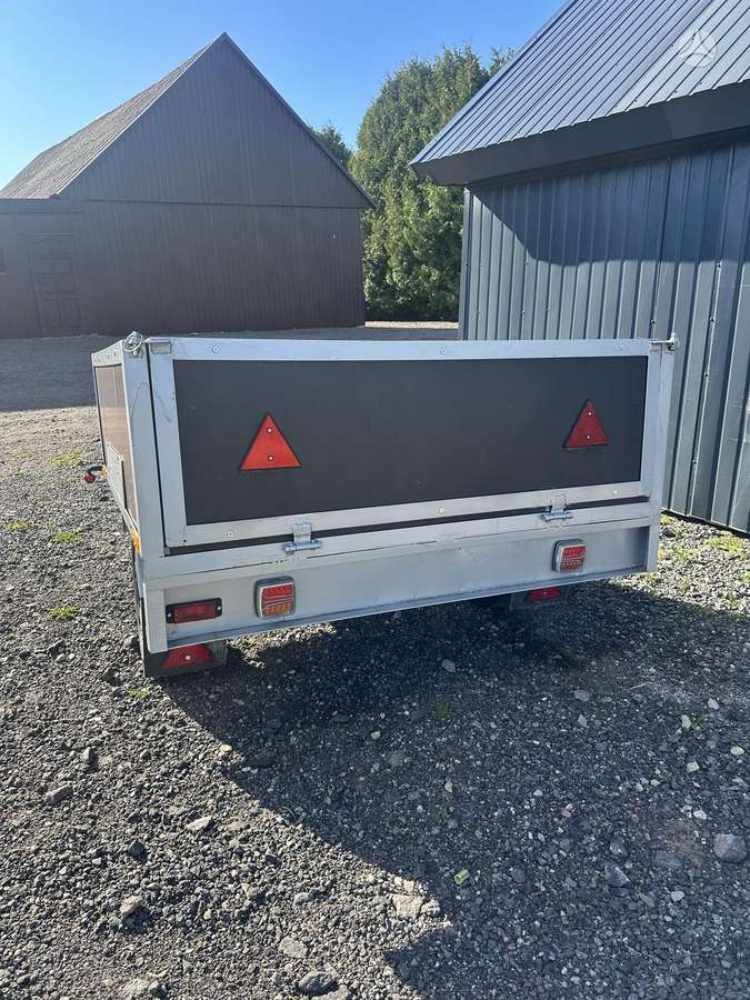 ZASLAW Savadarbe, passenger car trailers